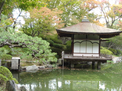 紅葉渓庭園2.鳶魚閣；えんぎょかく